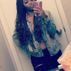 Meet your Posher, Jasmine